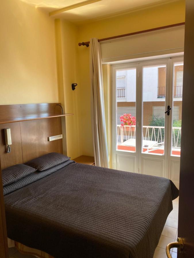 Hotel Nettuno Diano Marina Exteriör bild